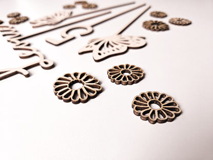 Cake Topper Schmetterling mit Namen und Alter zum Geburtstag personalisierbar aus Holz. Torten Dekoration perfekt als Geschenk