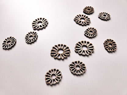 Cake Topper Schmetterling mit Namen und Alter zum Geburtstag personalisierbar aus Holz. Torten Dekoration perfekt als Geschenk