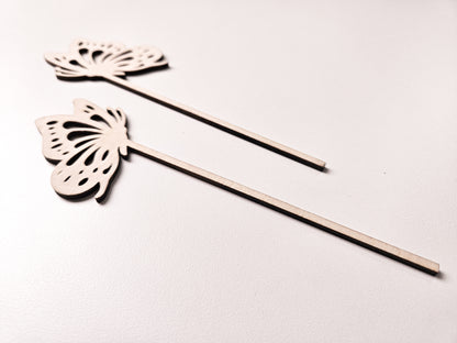 Cake Topper Schmetterling mit Namen und Alter zum Geburtstag personalisierbar aus Holz. Torten Dekoration perfekt als Geschenk