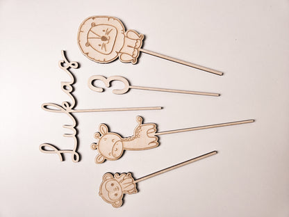 Cake Topper Löwe Giraffe Affe mit Namen und Alter zum Geburtstag personalisierbar aus Holz. Torten Dekoration perfekt als Geschenk