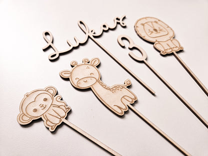 Cake Topper Löwe Giraffe Affe mit Namen und Alter zum Geburtstag personalisierbar aus Holz. Torten Dekoration perfekt als Geschenk