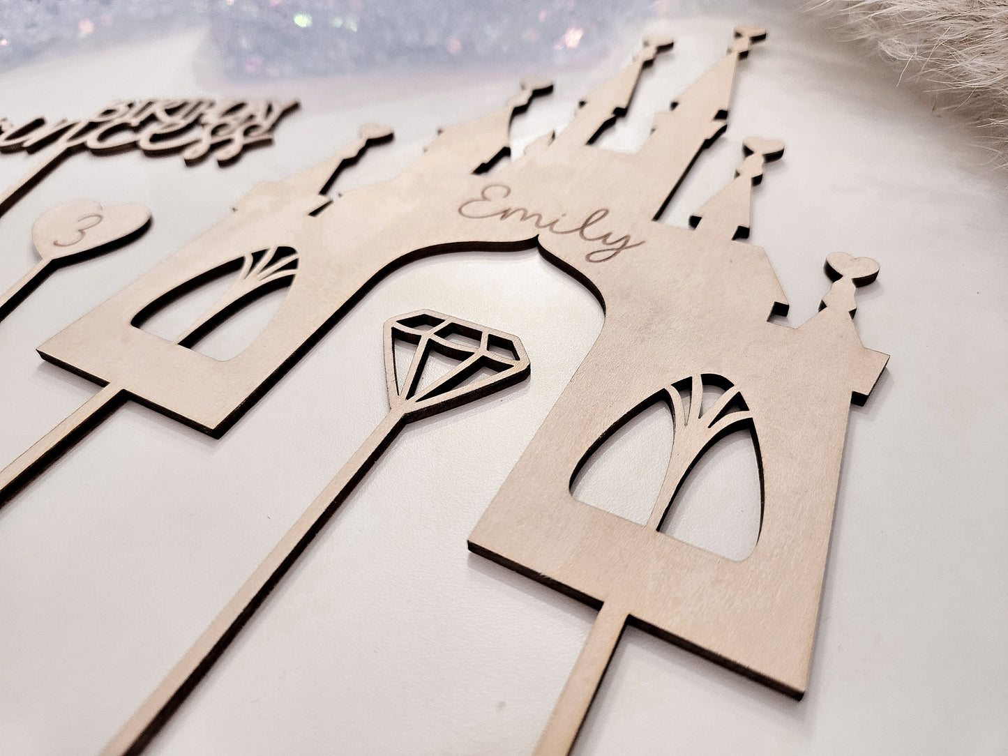Personalisierter Cake Topper Holz – Prinzessin Schloss, Birthday Princess, Name, Alter Mädchen Geburtstag Deko