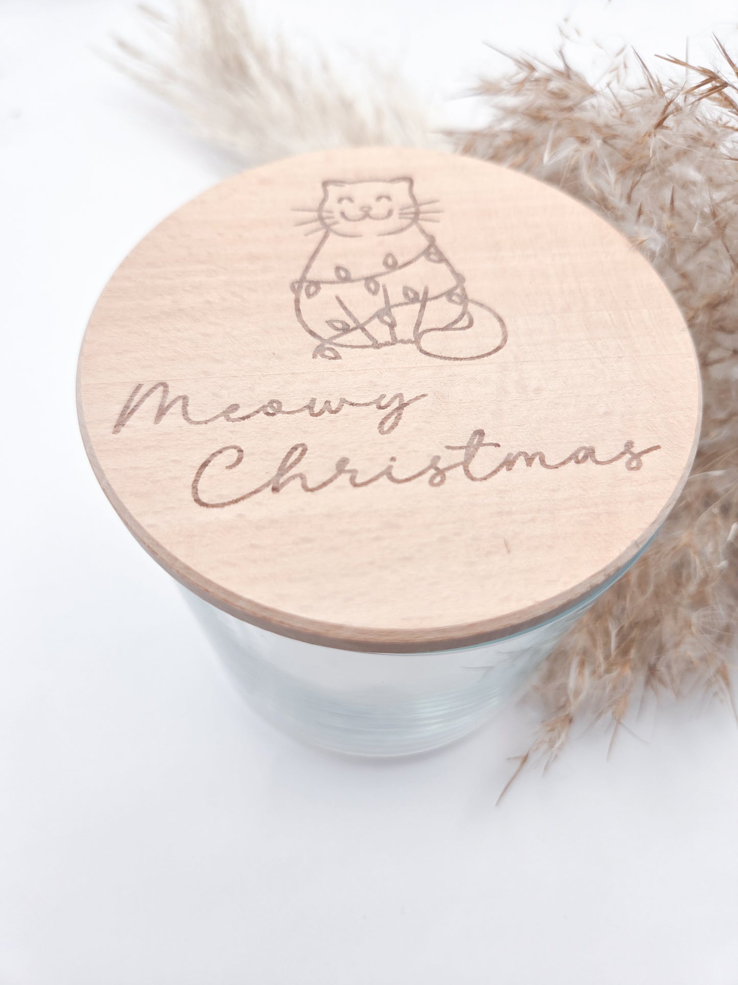 Weihnachtsgeschenk für Katzenliebhaber – Glas mit Lasergravur Katze und Schriftzug Meowy Christmas