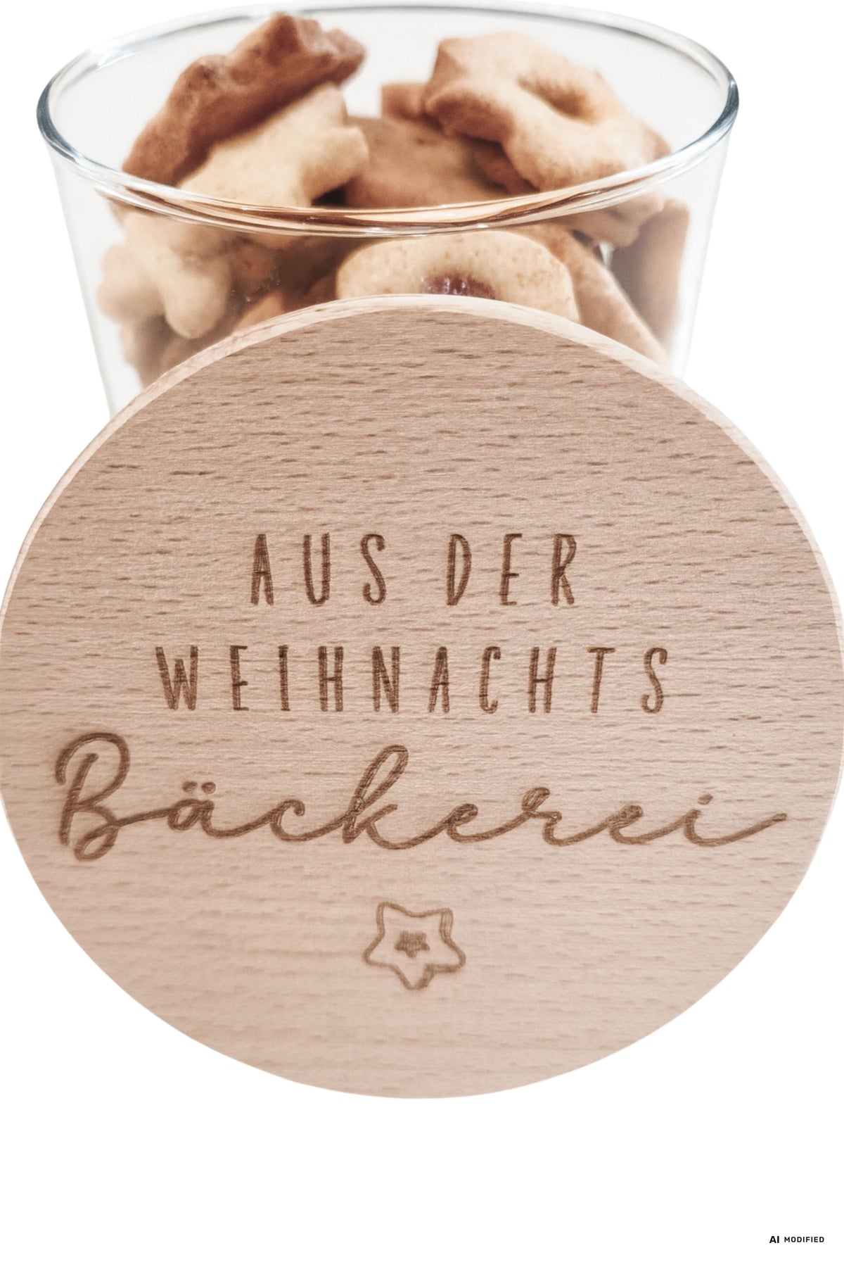 Glas mit graviertem Holzdeckel „Aus der Weihnachtsbäckerei“ als Weihnachtsdeko – ideal zum Befüllen mit Plätzchen oder kleinen Geschenken.