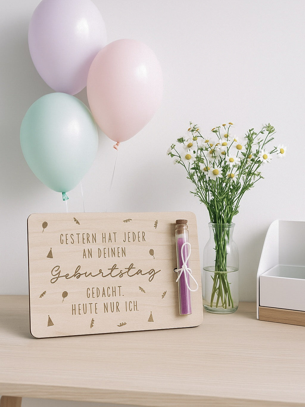 Holzkarte mit Gravur und Kerze – nachträgliche Geburtstagskarte aus Holz mit Spruch „Heute nur ich“, kleine Aufmerksamkeit zum Geburtstag