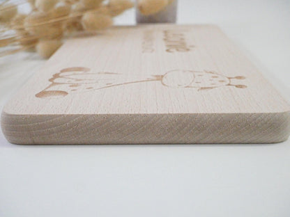 Brettchen personalisiertes Geschenk als Geburtstagsgeschenk, zur Taufe, zum ersten Geburtstag oder als Schneidebrett und Dekoelement