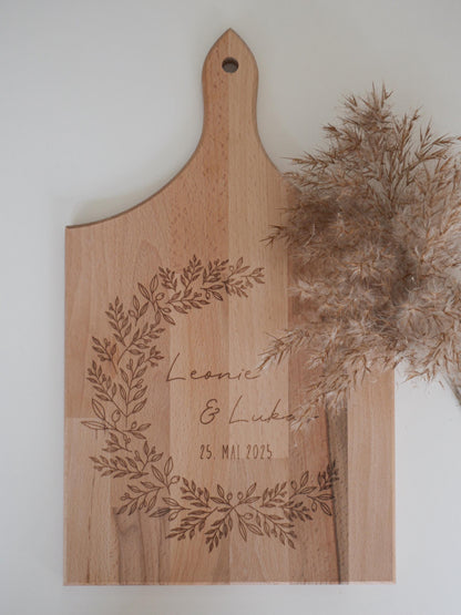 Hochzeitsgeschenk Brettchen aus Buche personalisiert als minimalistisches Hochzeitsgeschenk, Geldgeschenk oder als Hochzeitsbrett Andenken