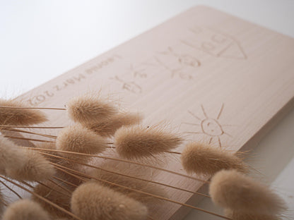 Frühstücksbrett mit Kinderzeichnung als personalisiertes Geschenk zum Vatertag, Muttertag oder für Oma und Opa, liebevolle Erinnerung