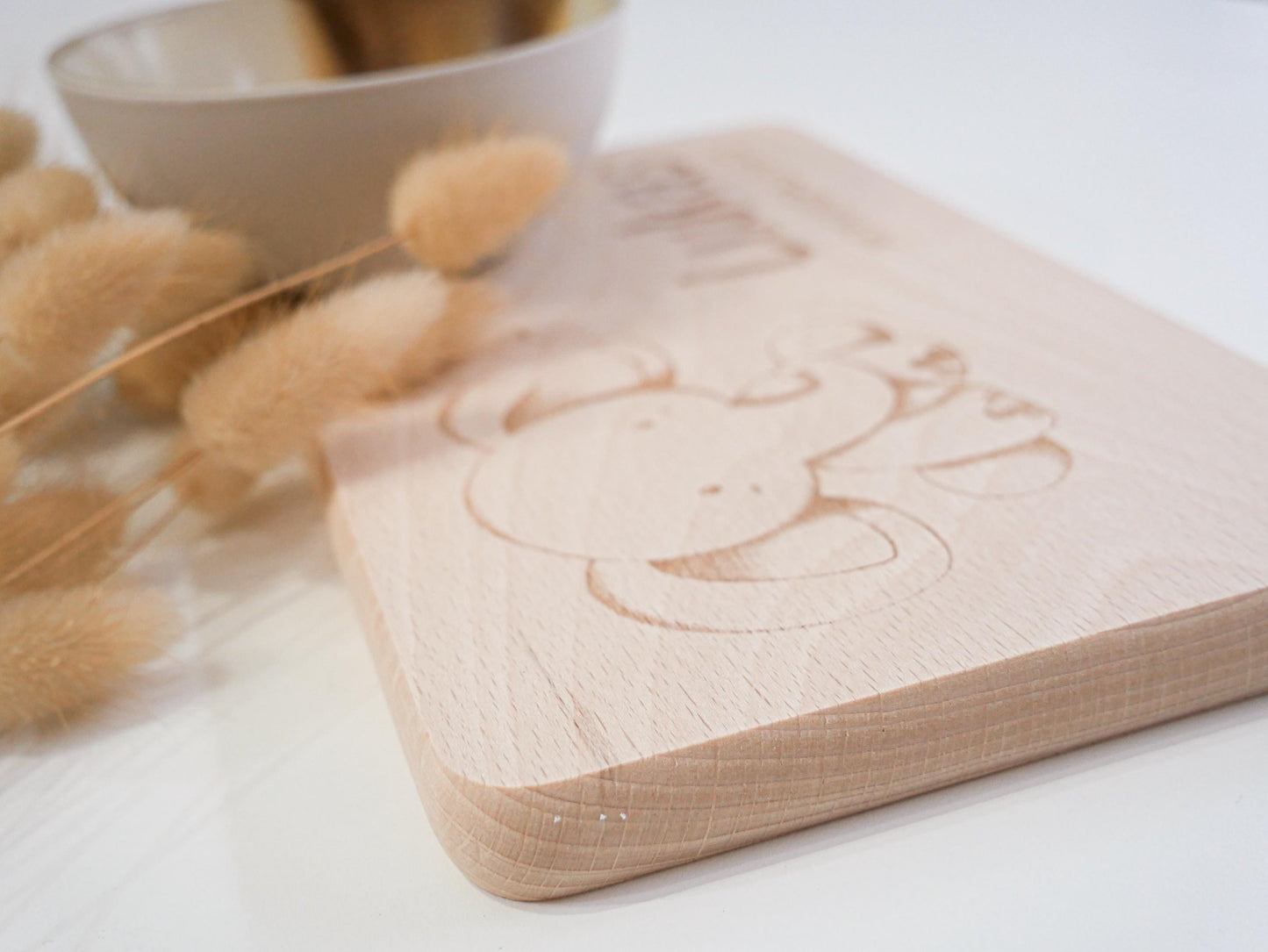 Brettchen personalisiertes Geschenk als Geburtstagsgeschenk, zur Taufe, zum ersten Geburtstag oder als Schneidebrett und Dekoelement