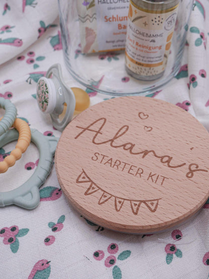 Geschenk zur Geburt personalisiert - Babygeschenk Starter Kit mit graviertem Namen, Geschenk zur Geburt, Taufe, Geburtstag, Windeltorte