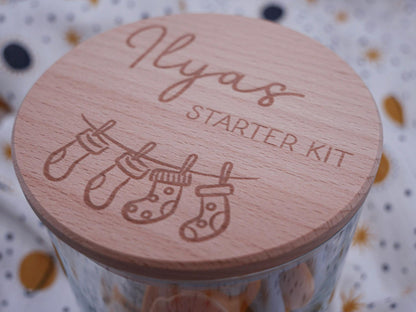Geschenk zur Geburt personalisiert - Babygeschenk Starter Kit mit graviertem Namen, Geschenk zur Geburt, Taufe, Geburtstag, Windeltorte
