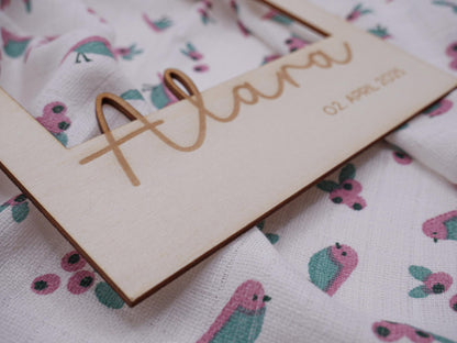 Personalisierter Baby Bilderrahmen Passepartout als Fotogeschenk zur Geburt, als Babygeschenk, Geschenk zur Geburt oder zur Taufe