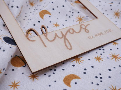 Personalisierter Baby Bilderrahmen Passepartout als Fotogeschenk zur Geburt, als Babygeschenk, Geschenk zur Geburt oder zur Taufe