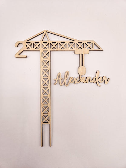 Cake topper zum Geburtstag mit Kran aus Holz, personalisierte Torten Dekoration , personalisierbar mit Namen und Alter perfekt als Geschenk