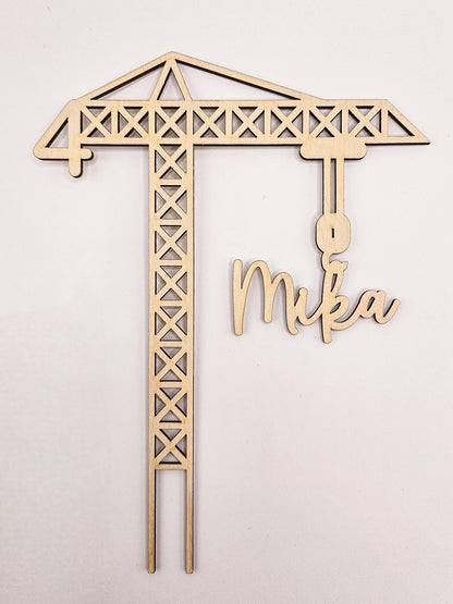 Cake topper zum Geburtstag mit Kran aus Holz, personalisierte Torten Dekoration , personalisierbar mit Namen und Alter perfekt als Geschenk