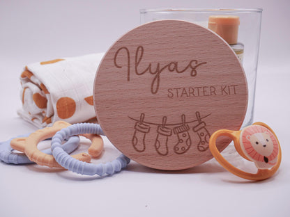 Geschenk zur Geburt personalisiert - Babygeschenk Starter Kit mit graviertem Namen, Geschenk zur Geburt, Taufe, Geburtstag, Windeltorte