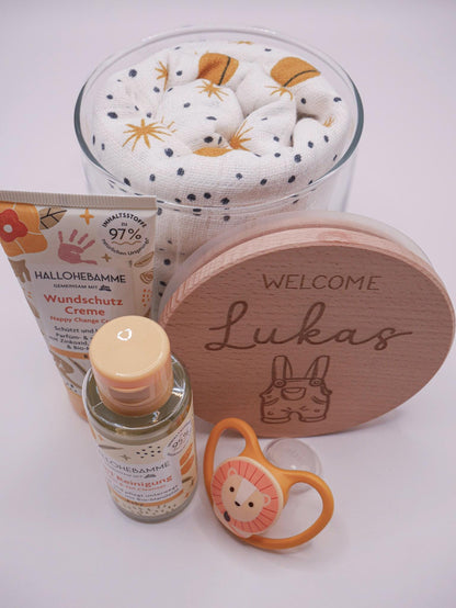Geschenk zur Geburt personalisiert - Babygeschenk Starter Kit mit graviertem Namen, Geschenk zur Geburt, Taufe, Geburtstag, Windeltorte