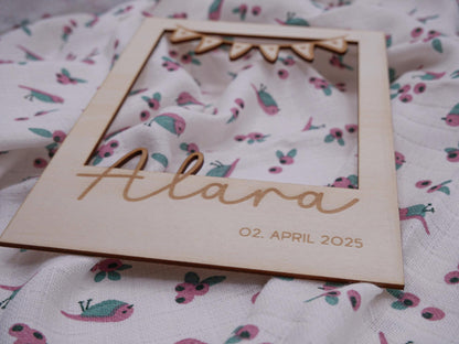 Personalisierter Baby Bilderrahmen Passepartout als Fotogeschenk zur Geburt, als Babygeschenk, Geschenk zur Geburt oder zur Taufe